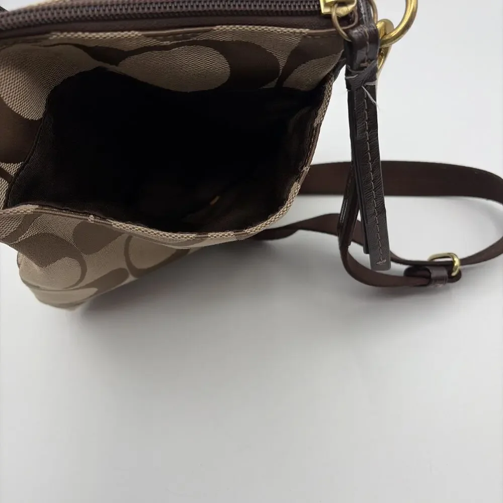 Coach crossbody classic